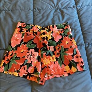 Zara Trf Floral Print Corduroy Shorts - NEW WITHOUT TAGS! - Small - CUTE